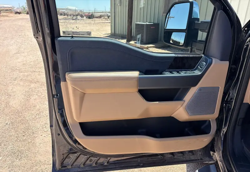 2026 Ford F350 Super Duty photo 30