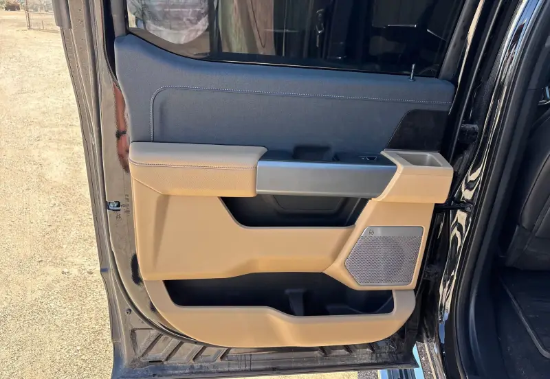 2026 Ford F350 Super Duty photo 76