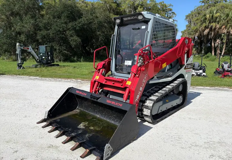 2024 Takeuchi TL10V2 photo 1