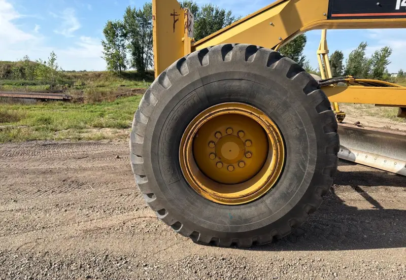 2001 Caterpillar 14H photo 46