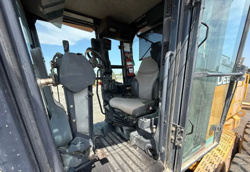 2014 John Deere 672GP photo 48