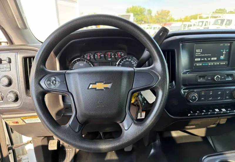 2022 Chevrolet Silverado 5500HD photo 68