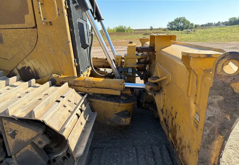 2017 Caterpillar D6T photo 18