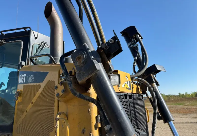 2017 Caterpillar D6T photo 23