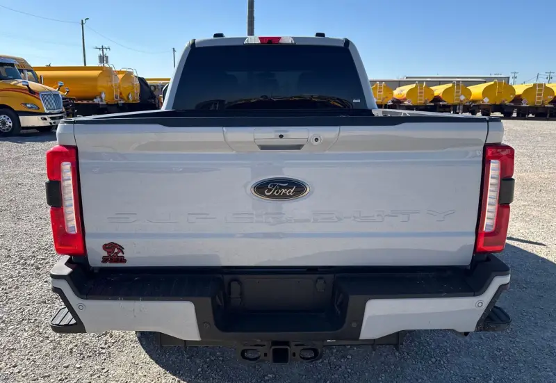 2026 Ford F250 Super Duty XLT photo 6
