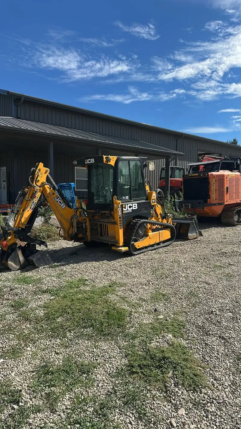 2025 JCB 1CXT Pro Tracked Backhoe photo 7
