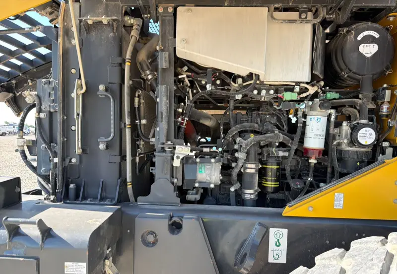 2023 Komatsu WA320-8 photo 45