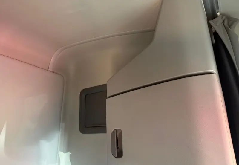 2022 Volvo VNL photo 79