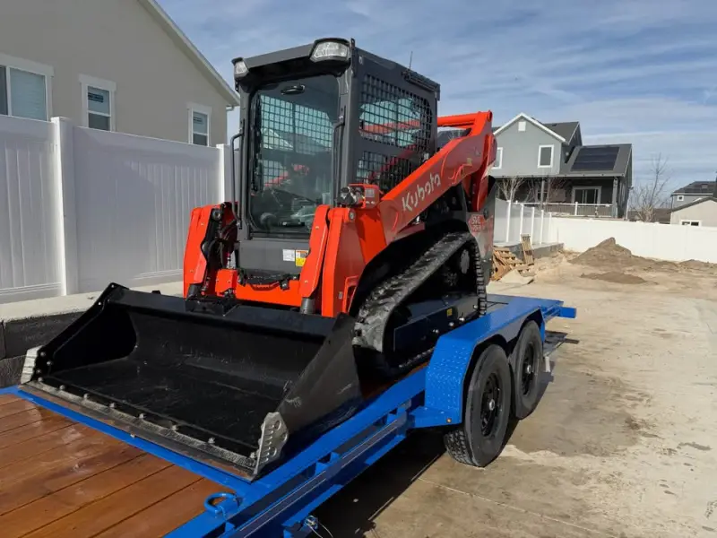 2025 Kubota SVL75-3 Track Loader and Tilt Deck Trailer photo 8